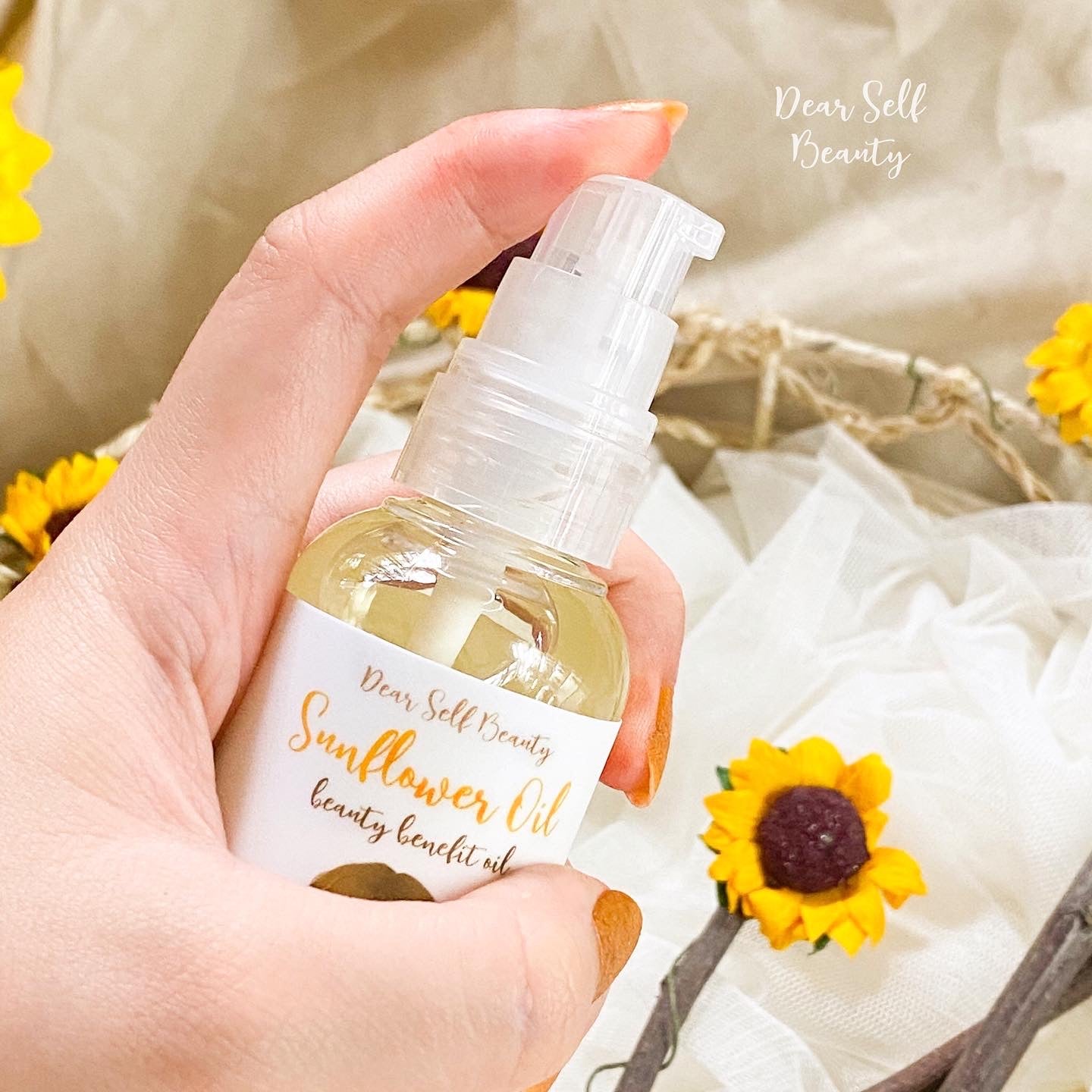 Dear Self Beauty Sunflower Oil